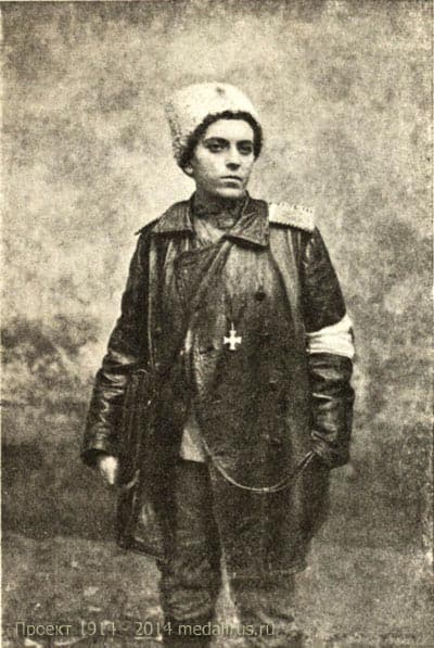 Цебржинская Елена Константиновна, фельдшер - доброволец, 186 пехотного Асландузского полка Кавалер Георгиевского креста 