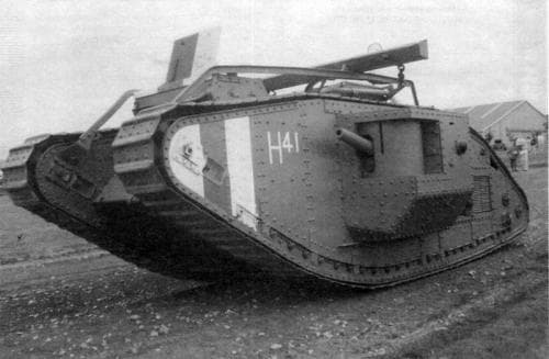 Первые танки